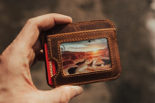 Kenai Minimalist Wallet - Antique Brown